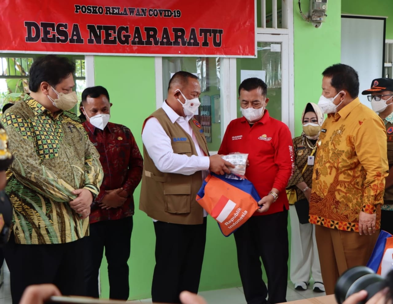 Gubernur Lampung Dampingi Menko Perekonomian RI Tinjau Pelaksanaan PPKM