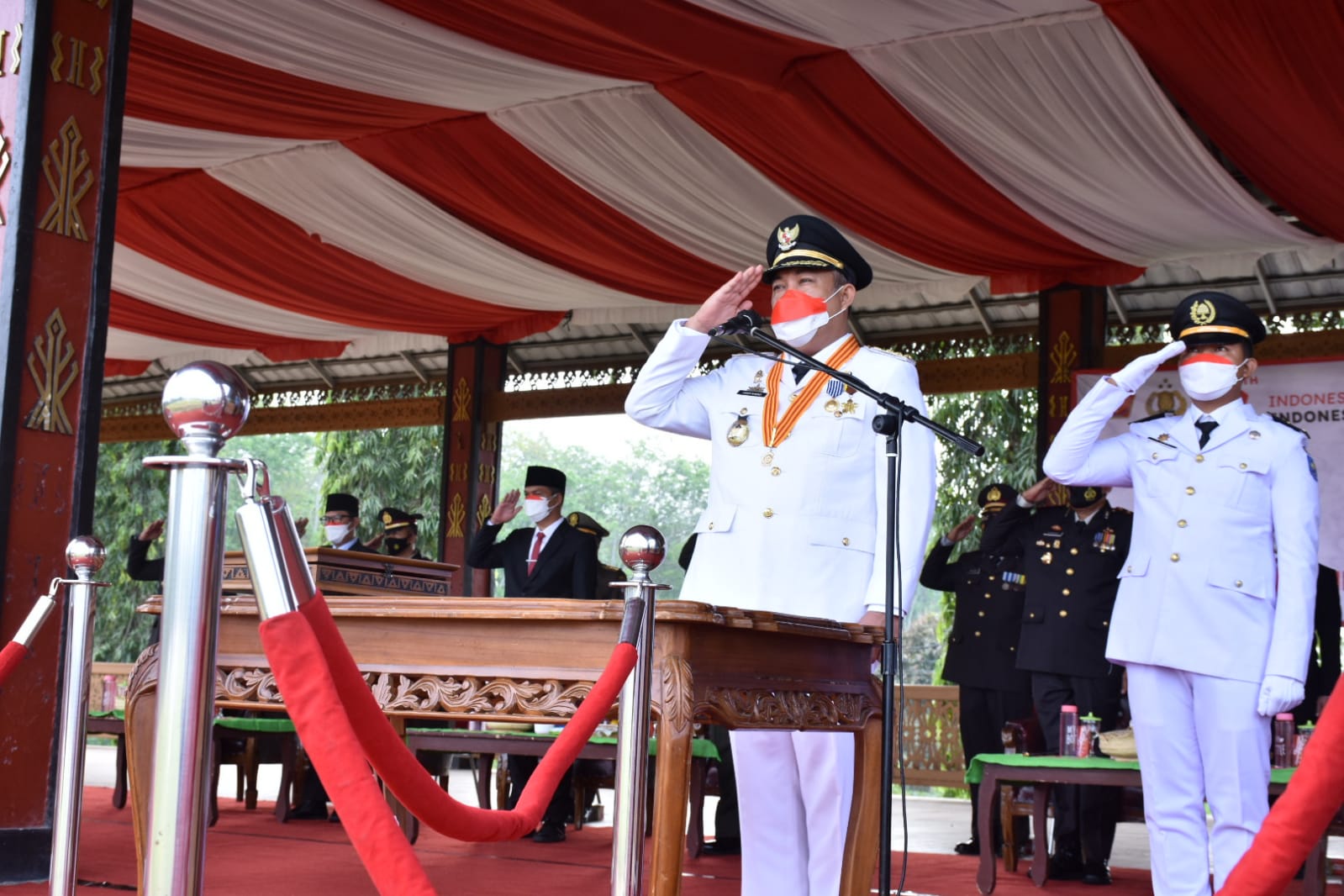 Pesan Bupati Tubaba di Peringatan HUT RI : Warga Tolong Patuhi Prokes !