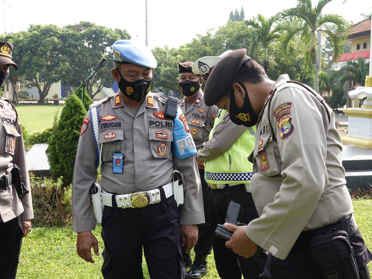 Ber-Uniform, Propam Polda Lampung Minta Anggota Hindari Tiktok-an