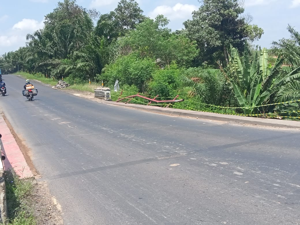 Waspada! Pagar Jembatan Way Tulung Gunung Mesuji Rusak