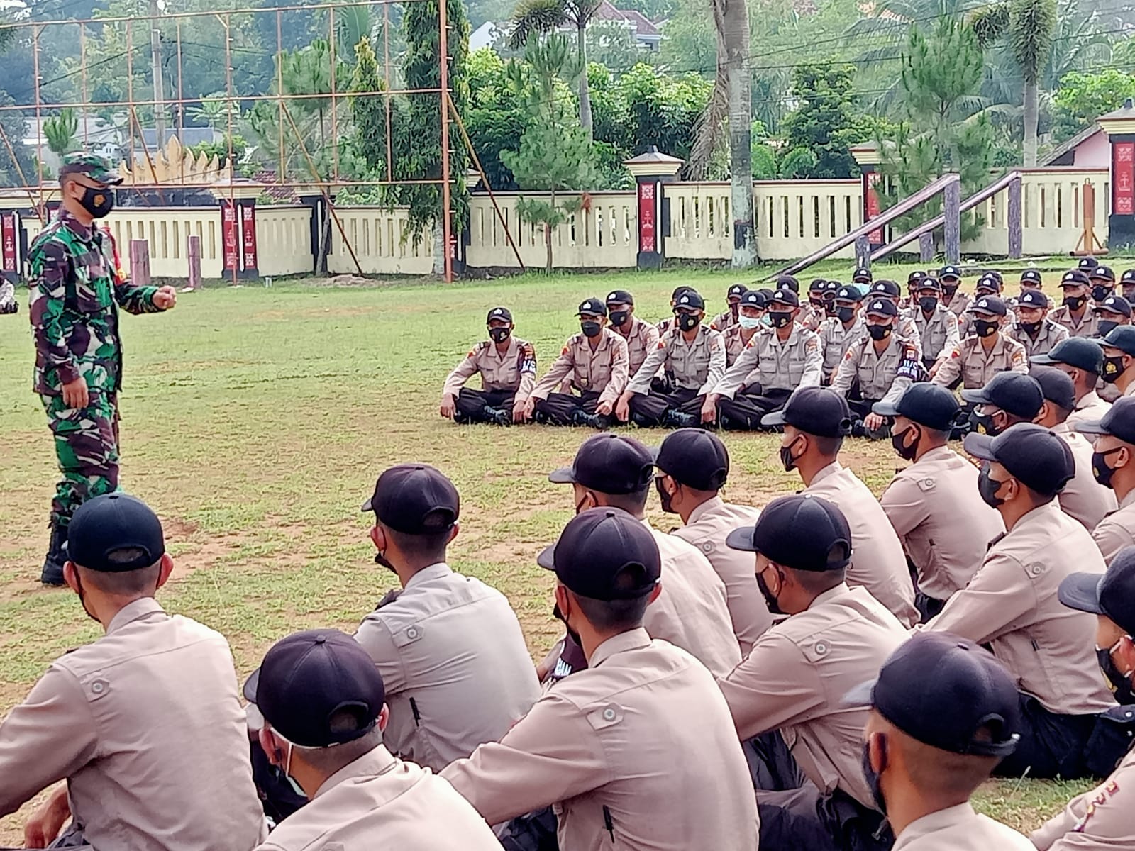 Personel Kodim 0410/KBL Berikan Wawasan Kebangsaan kepada Bintara Polri