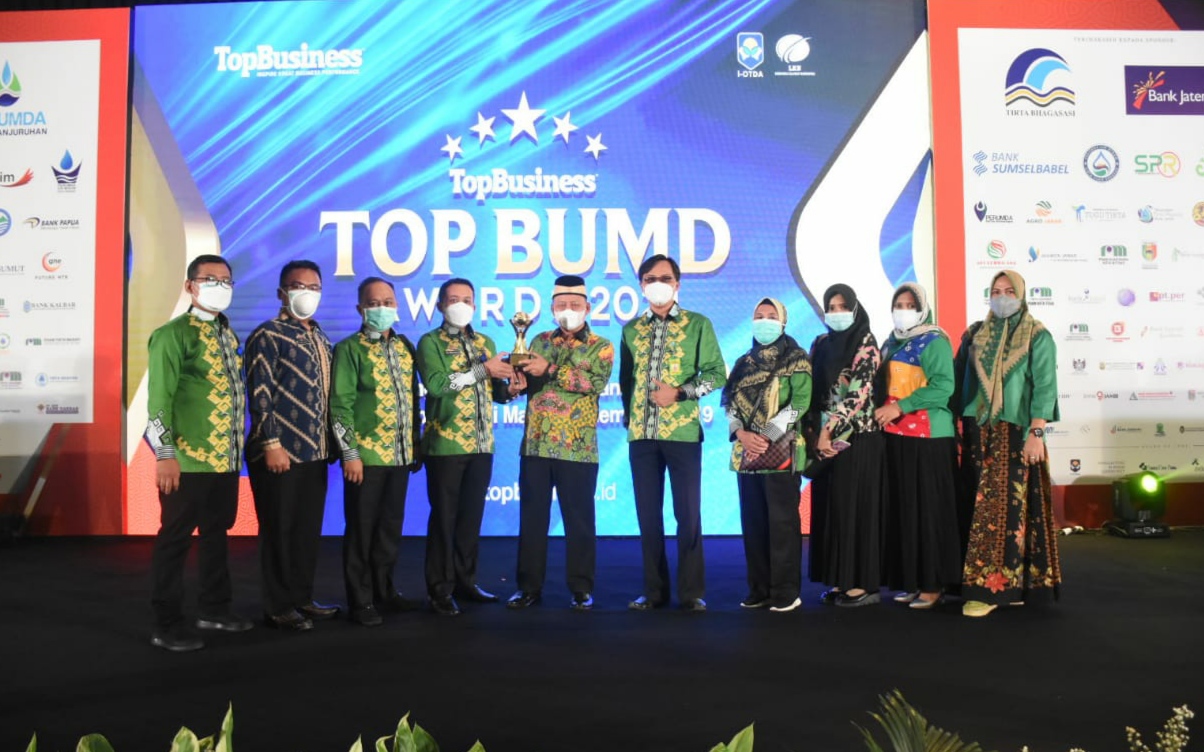 Selamat, RSUD Sukadana Raih TOP BUMD Award