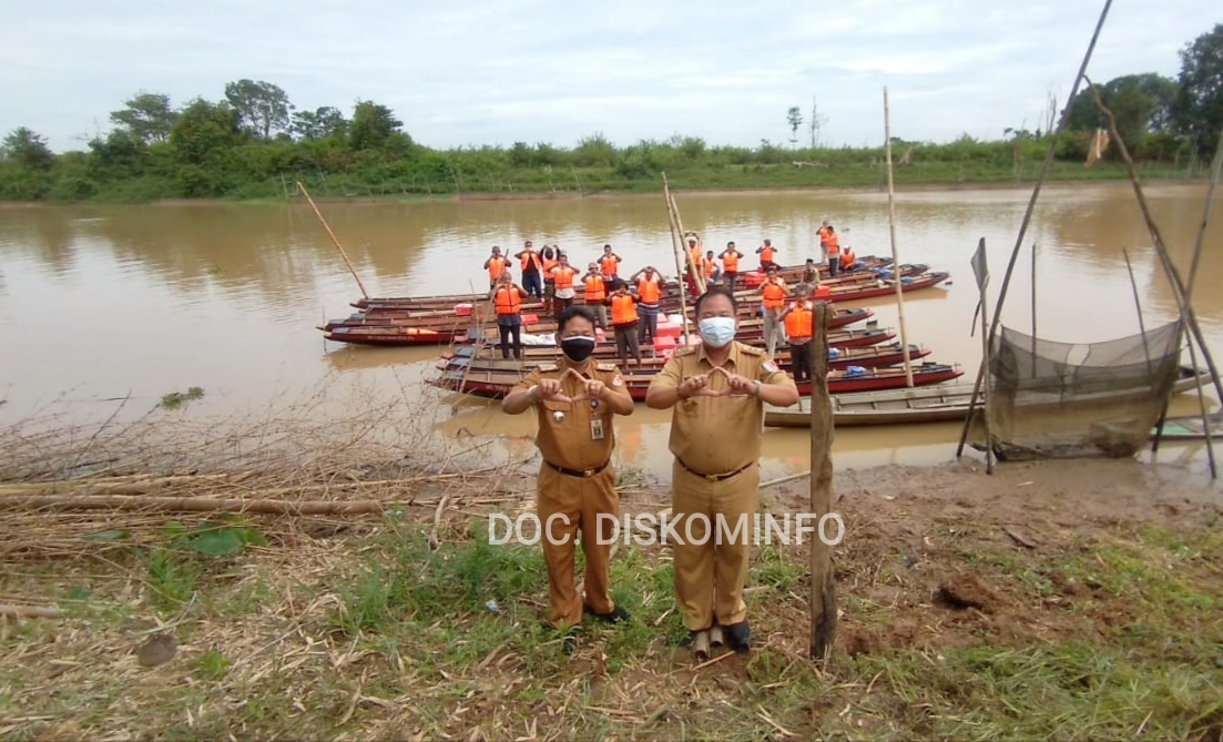 Kelompok Nelayan di Tuba Dapat Bantuan Perahu