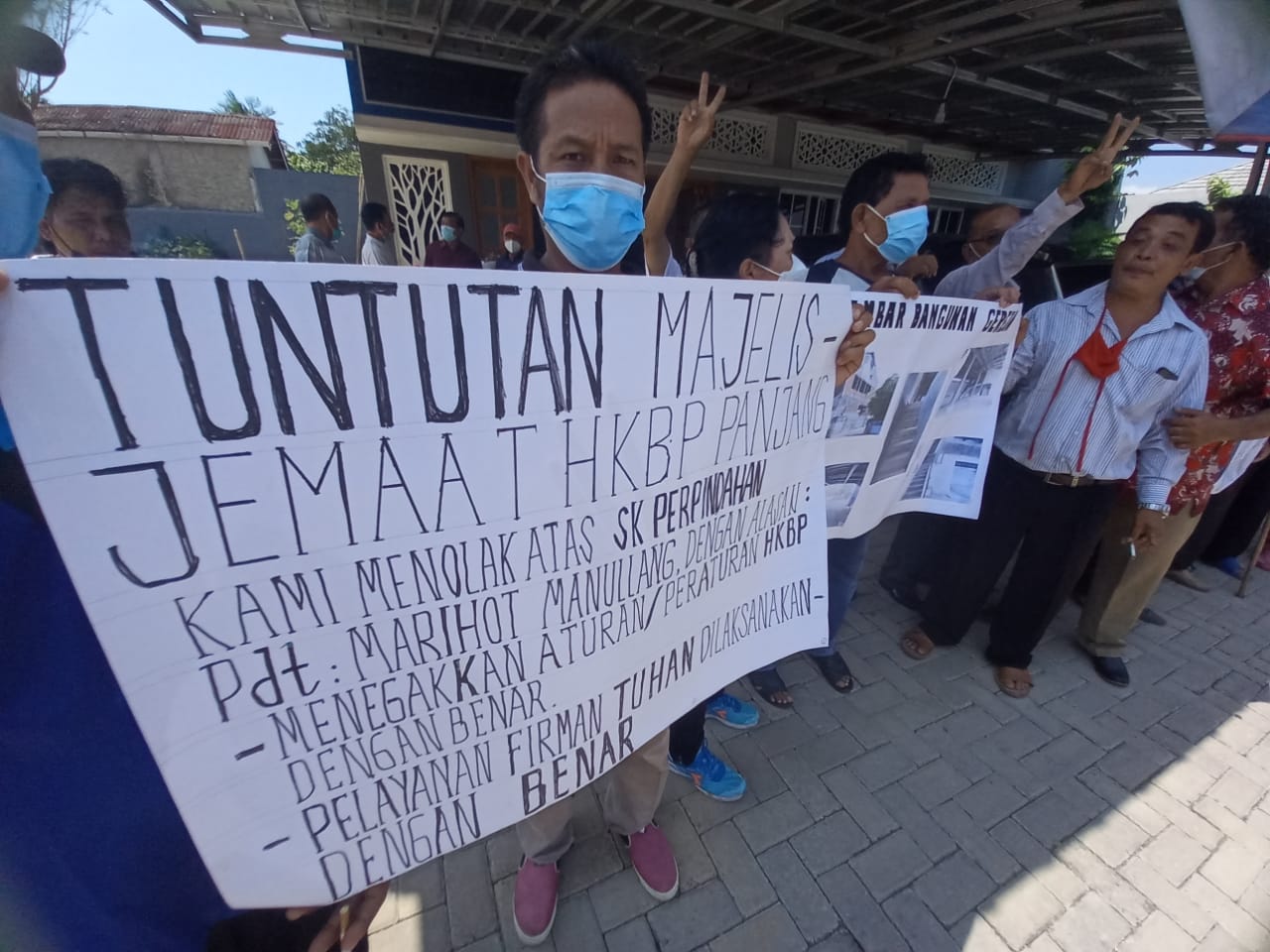 Jemaat Geruduk Kantor HKBP Lampung, Pertanyakan Mutasi Hingga Pembangunan Gereja