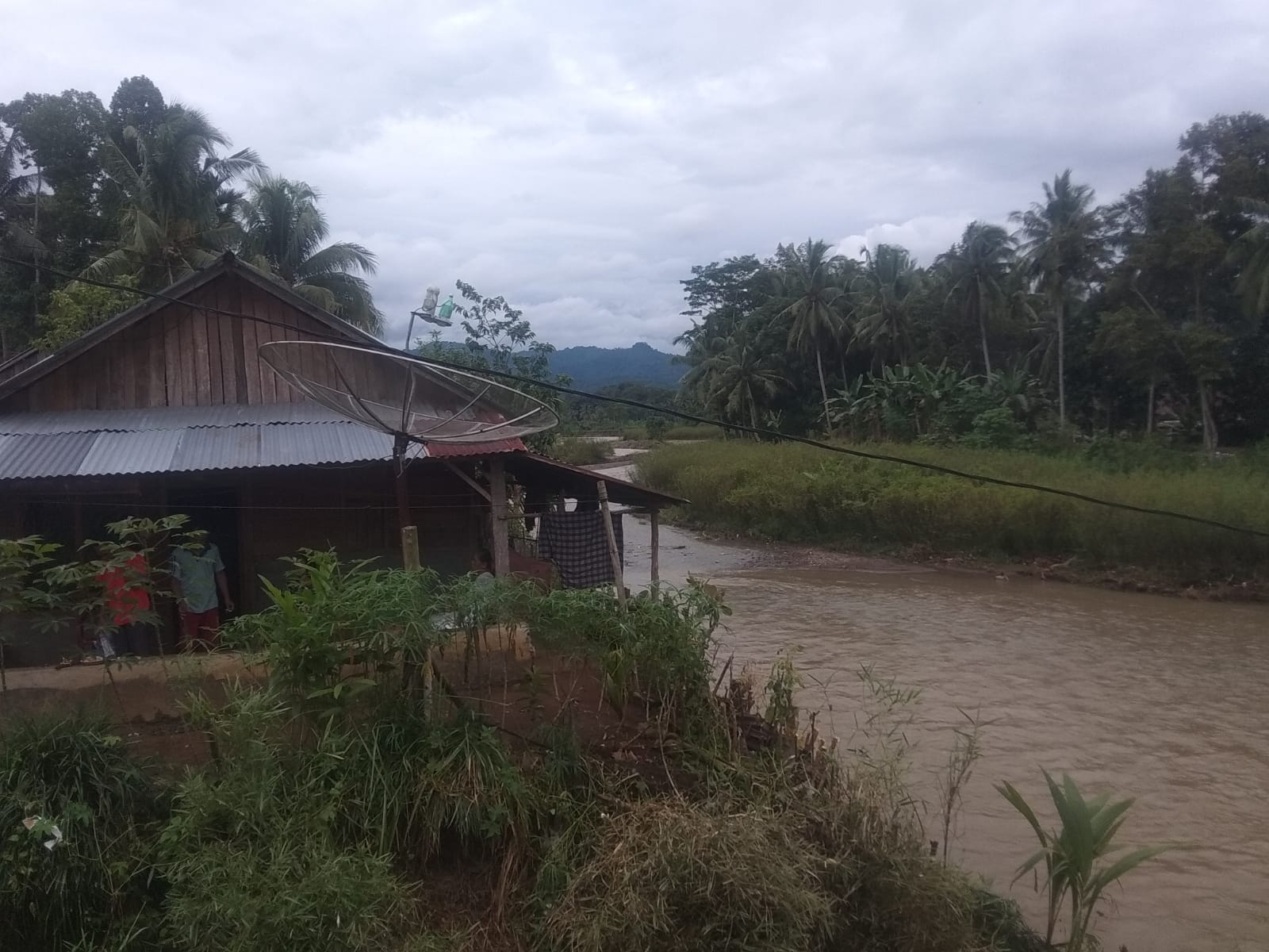 Rumah Warga Terancam Hanyut, DPRD Akan Tinjau Kondisi Abrasi Way Belu