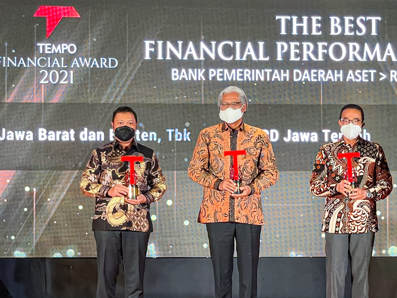 bank bjb Raih Penghargaan The Best Financial Performance Bank di TEMPO Financial Award 2021