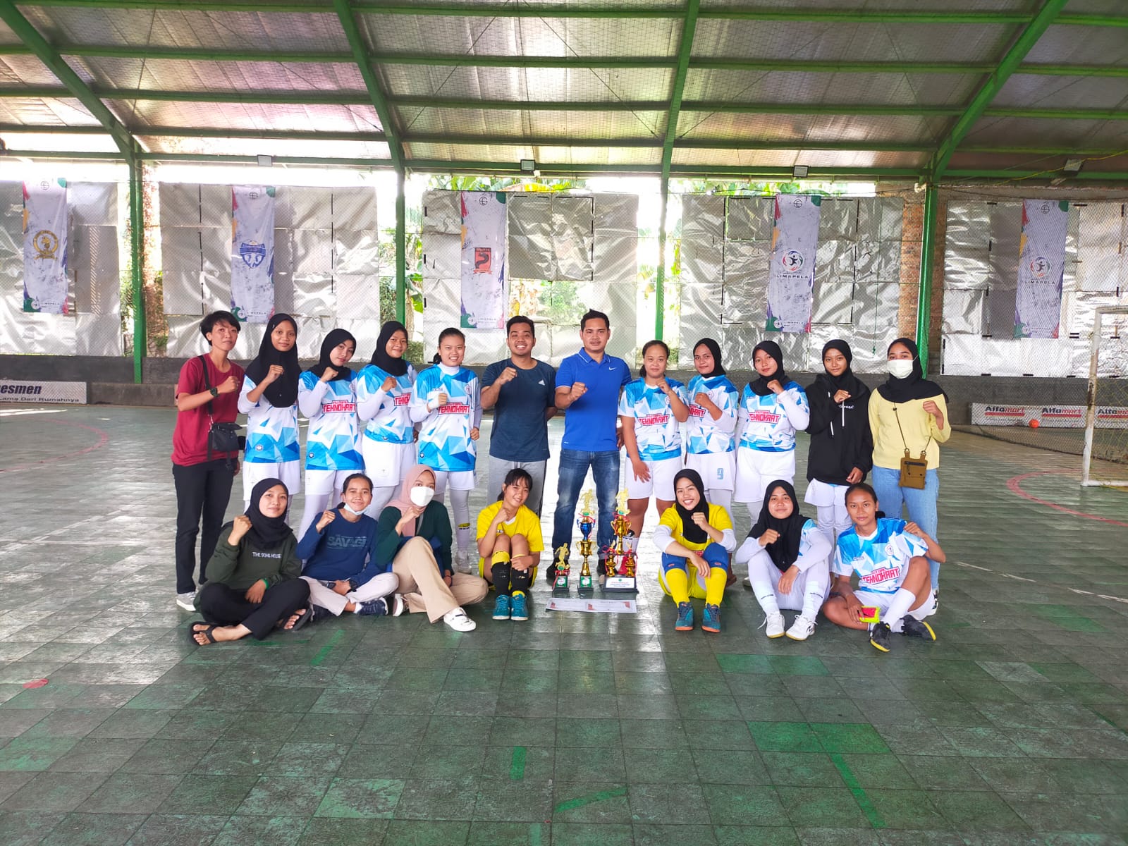 Top ! UKM Futsal Putri Univesitas Teknokrat Indonesia Juarai Kompetisi Sniper Futsal