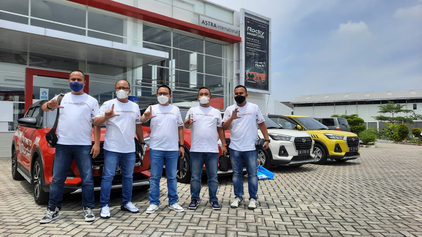 Rasakan Langsung Berkendara Daihatsu Rocky