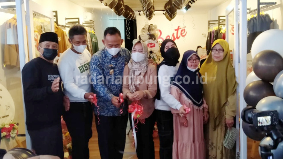 Tawarkan Brand Lokal, Beste Store Launching di Pringsewu