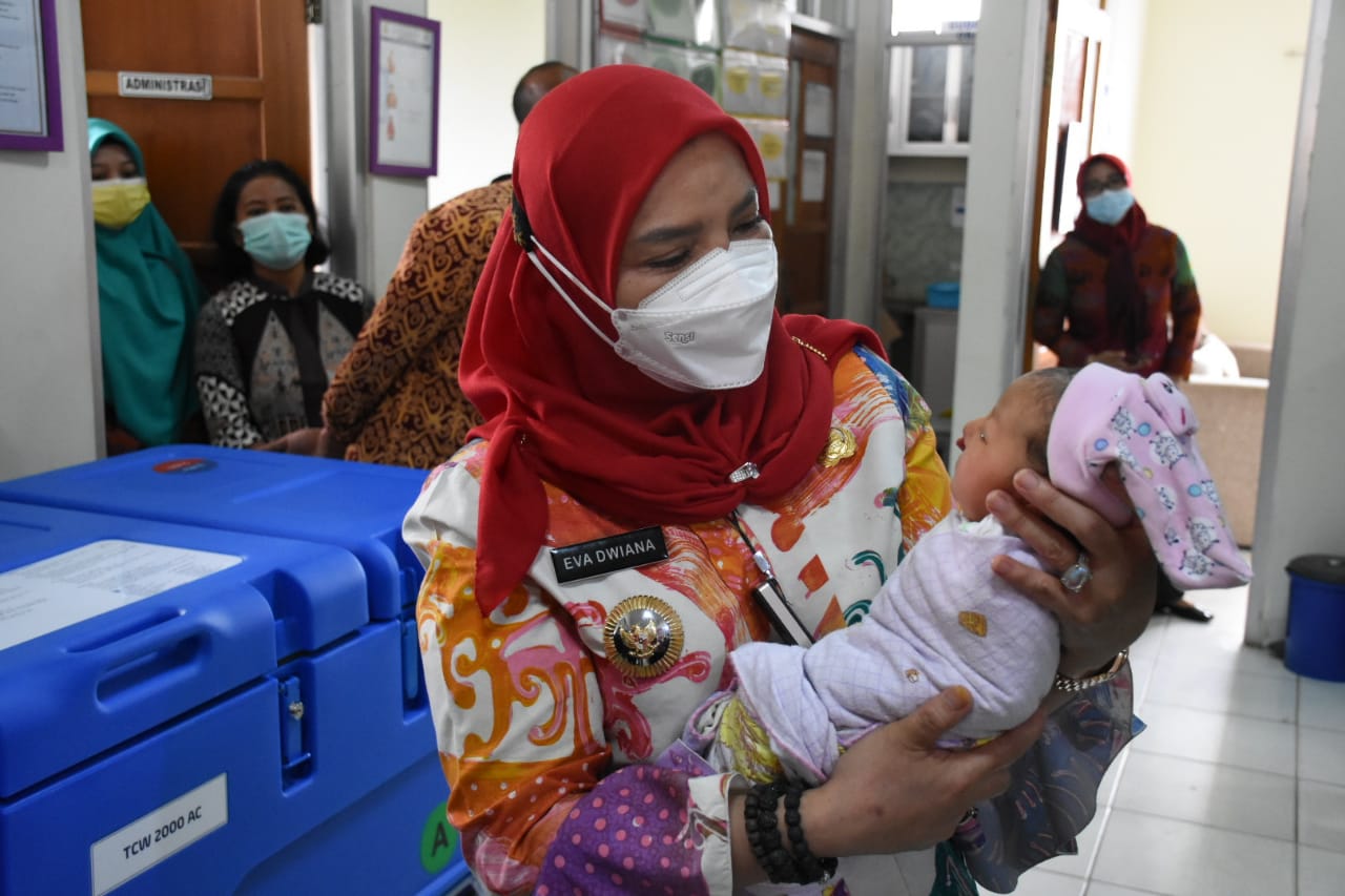 Wali Kota Beri Nama Novita Cahya Putri Kepada Bayi yang Ditemukan Warga di Dalam Masjid, Ini Maknanya