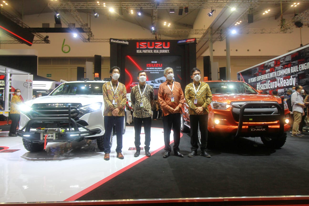 Isuzu Torehkan Pencapaian Positif Selama GIIAS 2021