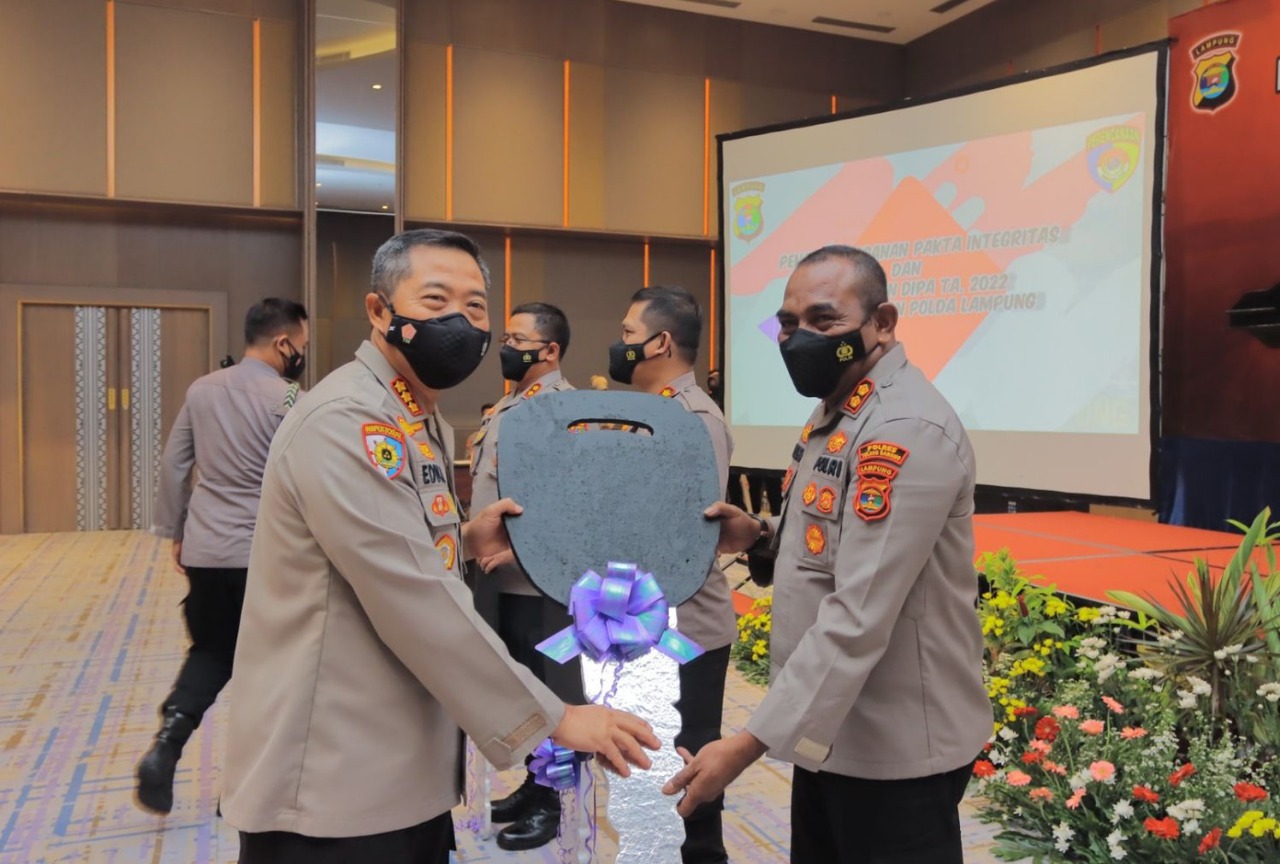 Capaian Vaksinasi Tinggi, Polres Tuba Dapat Reward Dari Polda Lampung