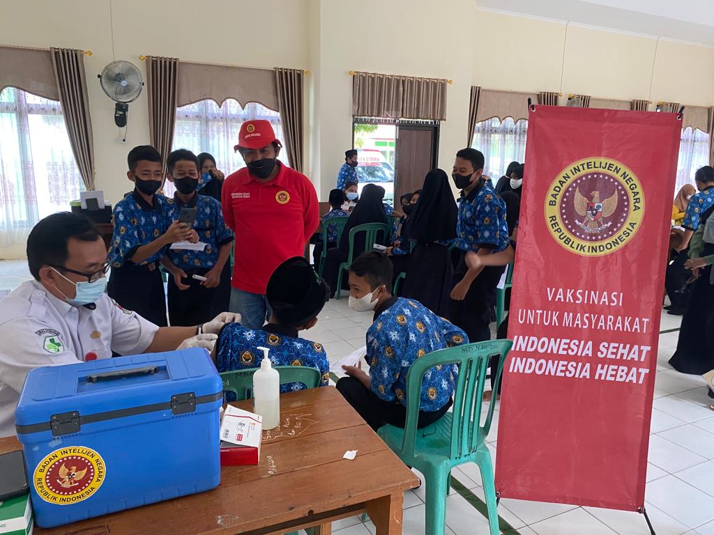BIN Daerah Lampung Gencarkan Vaksinasi Massal Covid-19 untuk Pelajar di Mesuji