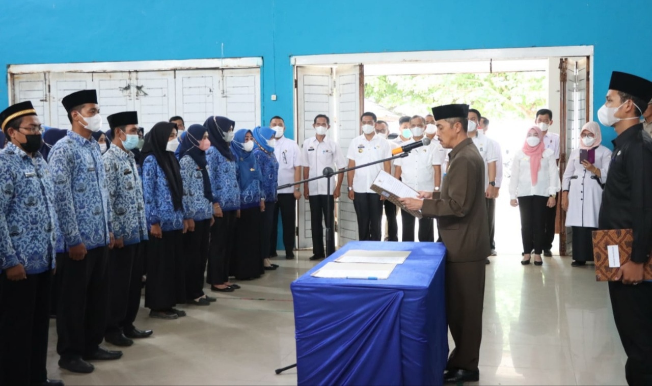 Tutup Tahun, Ratusan Pejabat Administrator dan Pengawas Dilantik