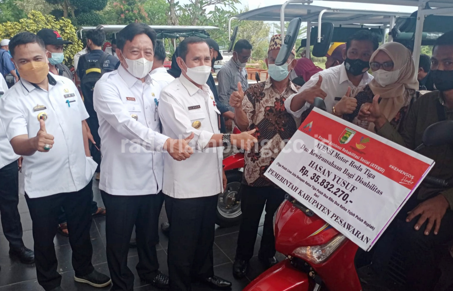 Pesawaran Mendapat Bantuan Atensi untuk 1.594 Lansia, Anak dan Penyandang Disabilitas