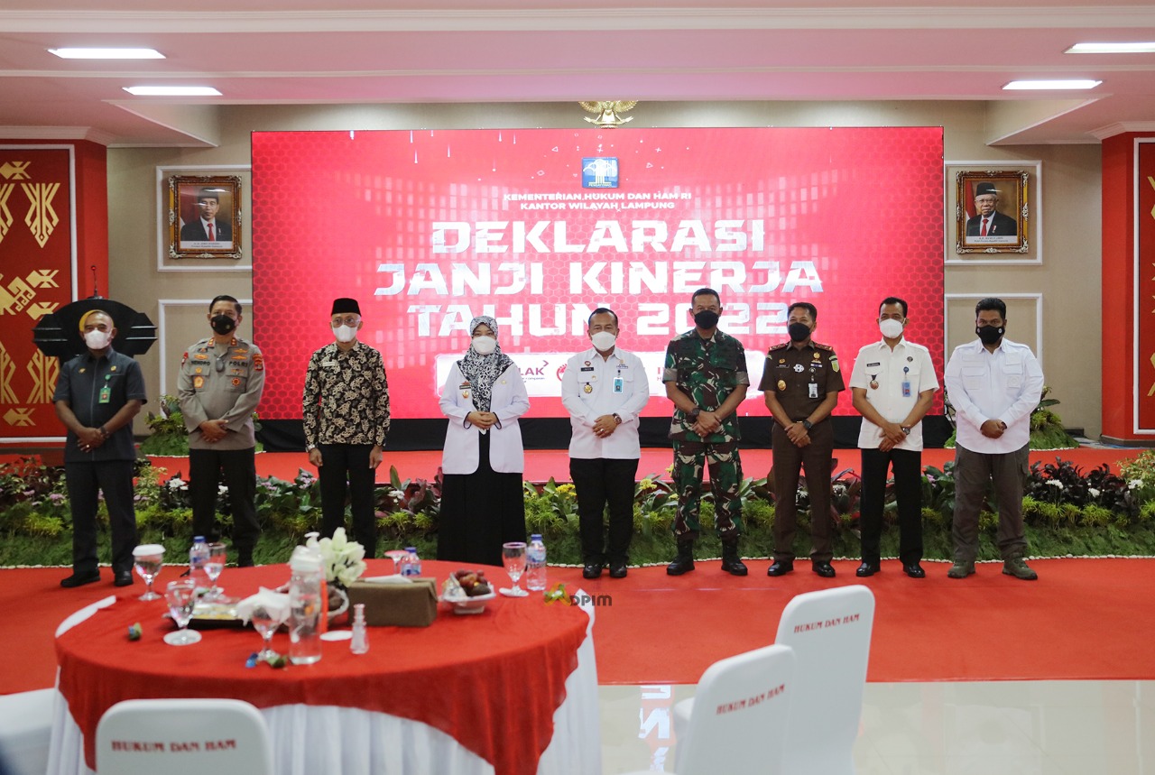 Wagub Chusnunia Apresiasi Terselenggaranya Deklarasi Janji Kinerja Kanwil Kemenkum HAM Lampung