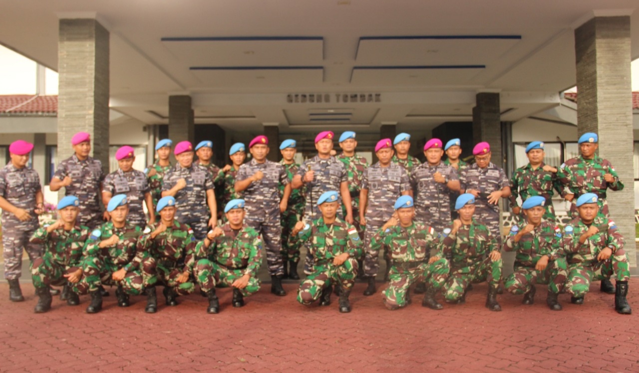 Selamat Bertugas, Pasukan Brigif 4 Marinir/BS Berangkat Misi Perdamaian ke Lebanon
