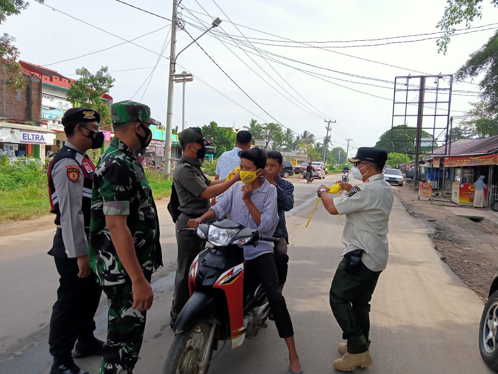 Kasus Covid-19 Lamtim Meningkat, Personil Gabungan Gelar Operasi Yustisi