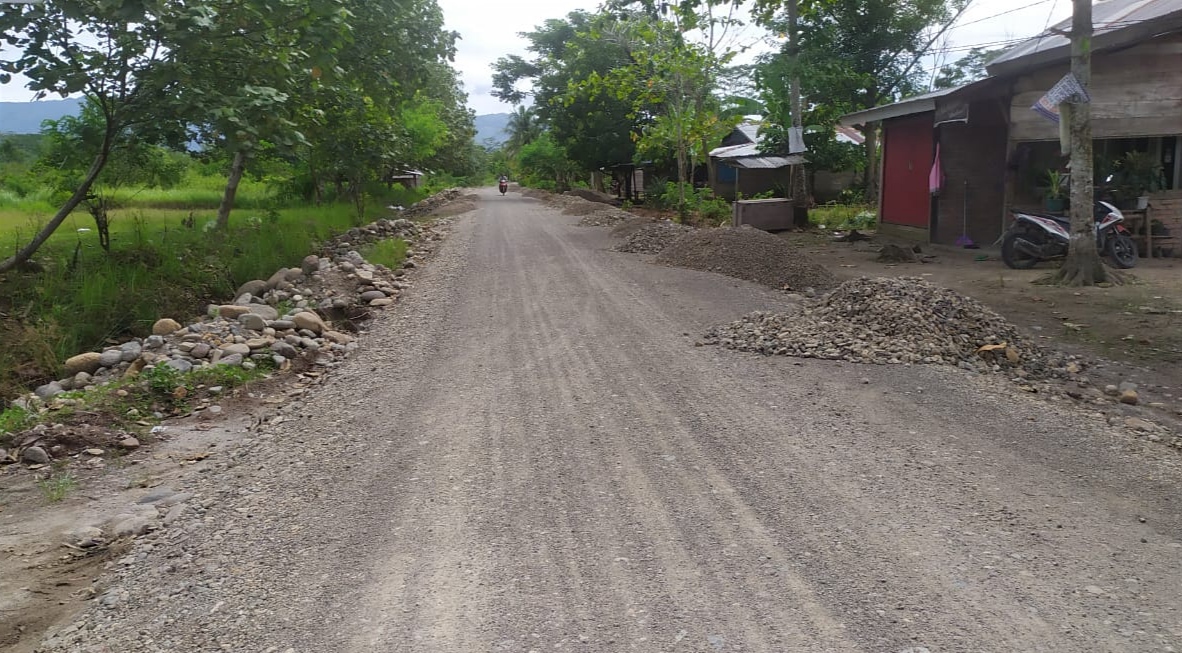 Rp5,8 Miliar untuk Penanganan Jalan Wayheni-Sukamarga
