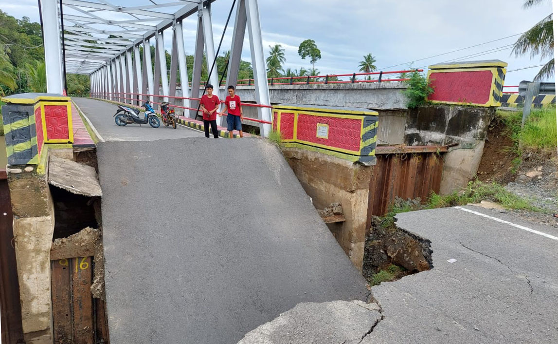 Jalan Amblas di Way Tenumbang Segera Diperbaiki